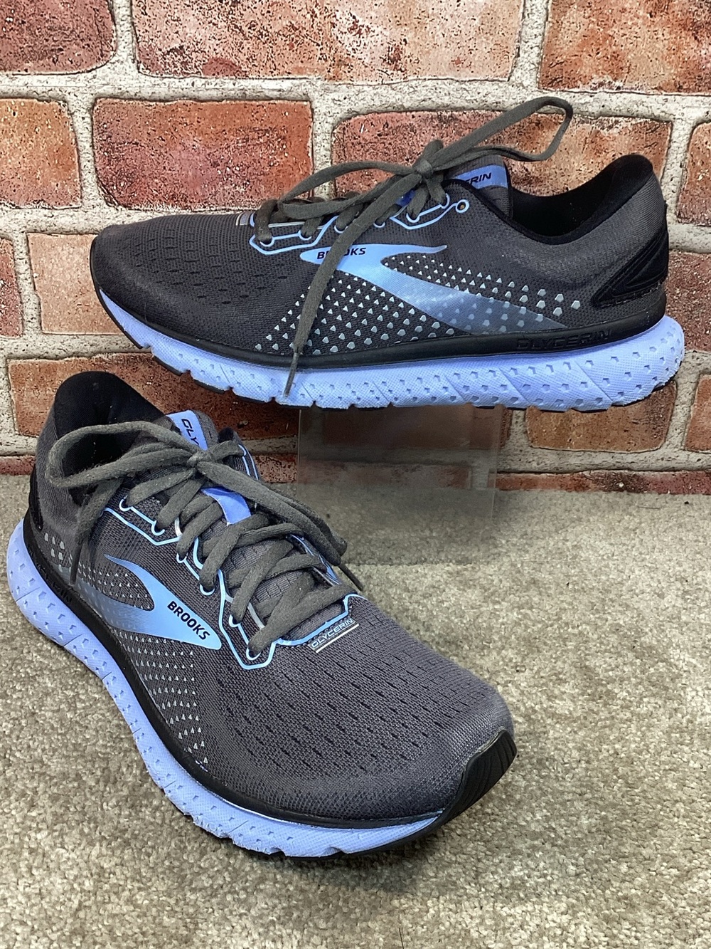 Brooks Glycerin 18 women’s running shoes sneakers size 10 wide
